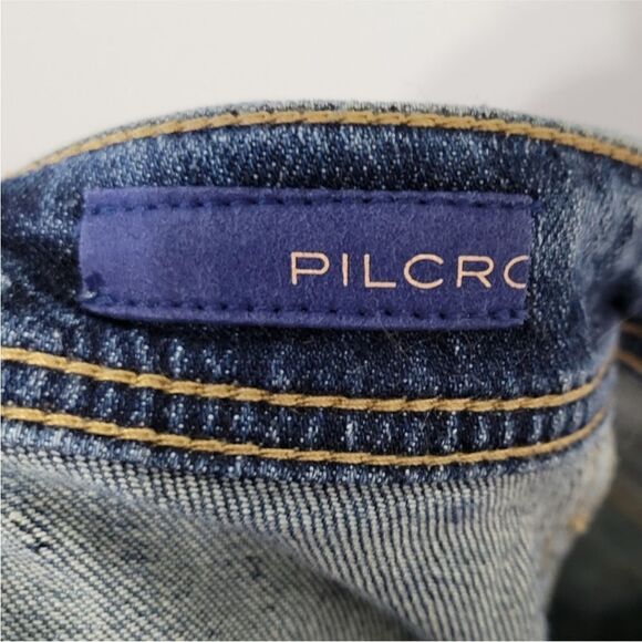 Anthropologie Pilcro Distressed Animal Print Boyfriend Jeans size 28 - Picture 7 of 7